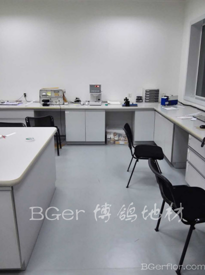 實(shí)驗(yàn)室高分子地板-5
